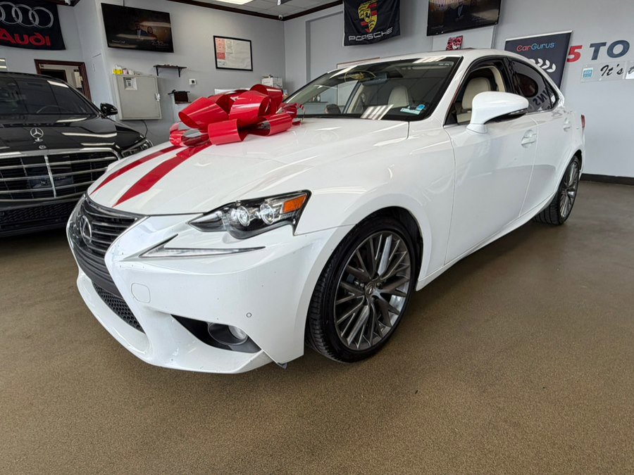 Used 2014 Lexus IS 250 w/ Premium Package RWD image 6