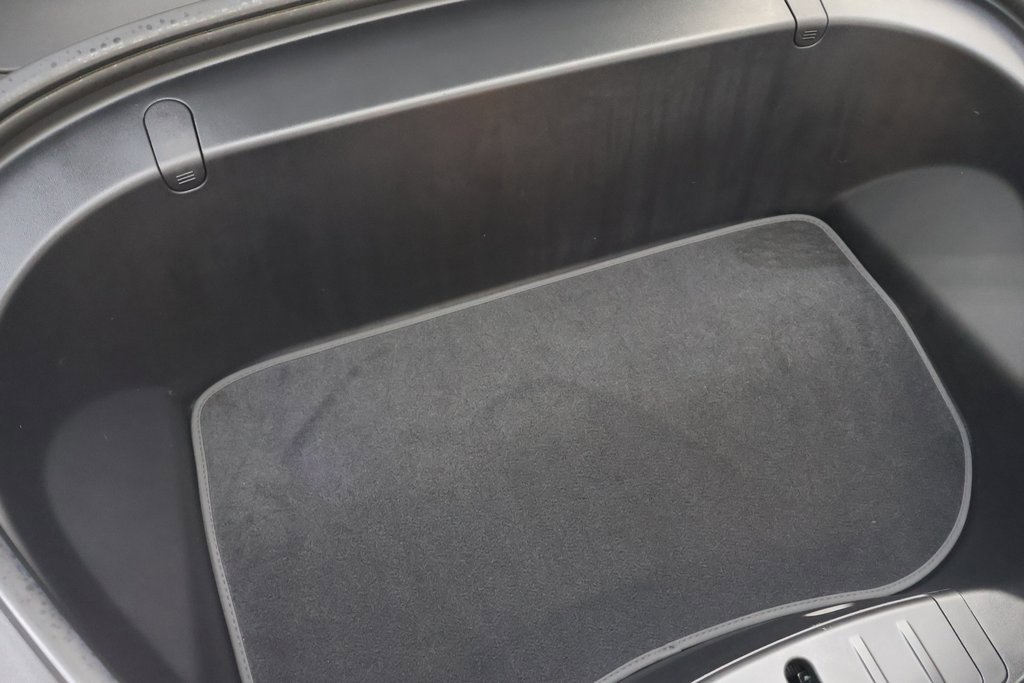 Used 2018 Tesla Model 3 Long Range image 25