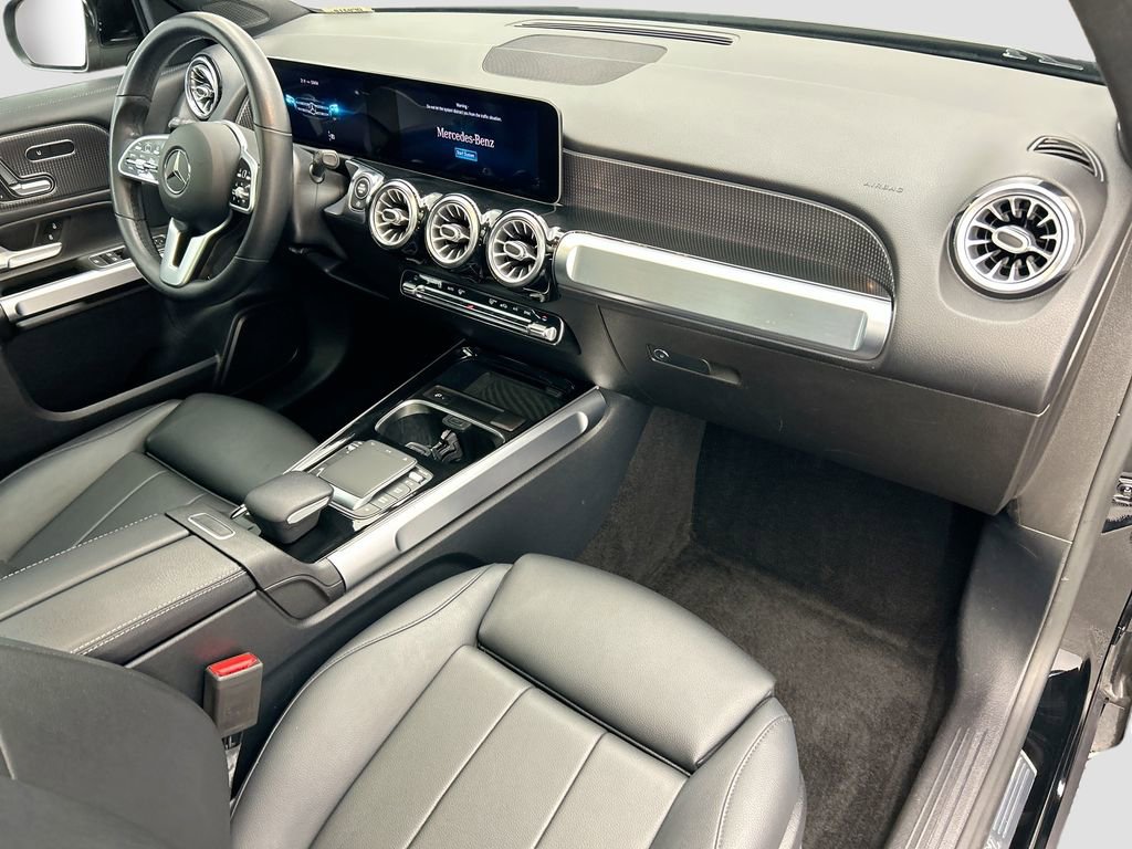 Used 2021 Mercedes-Benz GLB 250 4MATIC image 15