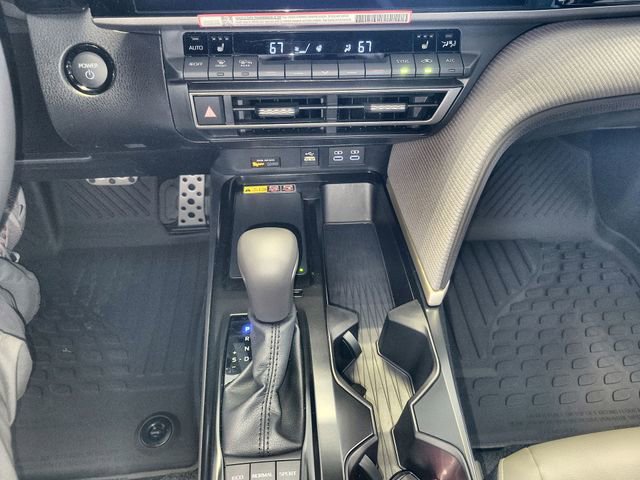 New 2026 Toyota Camry SE image 19