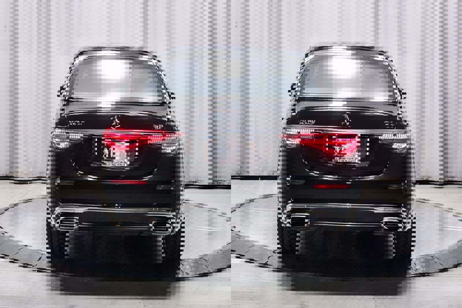 Certified 2024 Mercedes-Benz Maybach S 580 4MATIC image 3