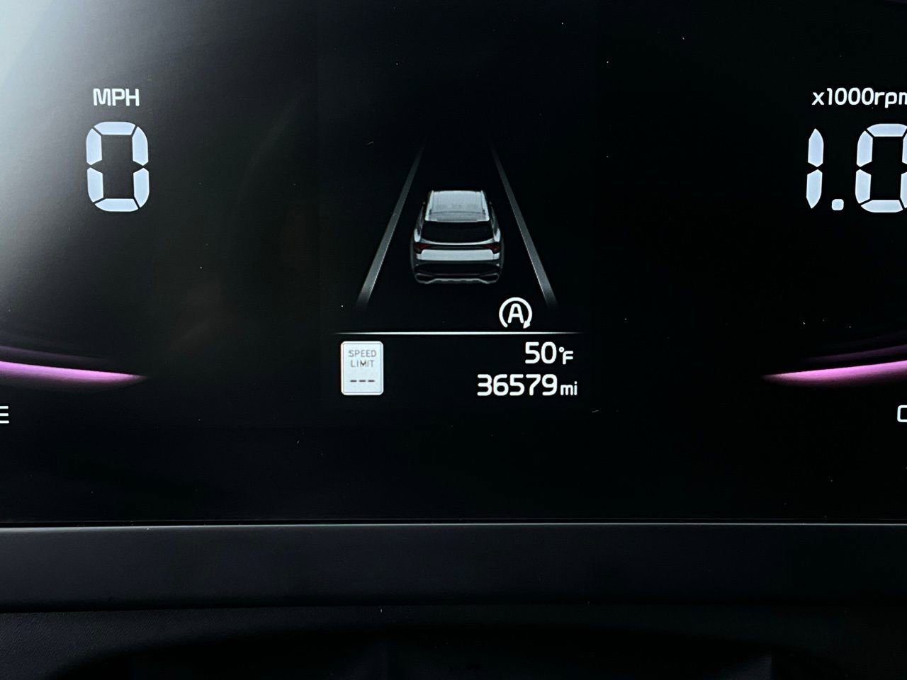 Used 2025 Kia Sportage LX image 37