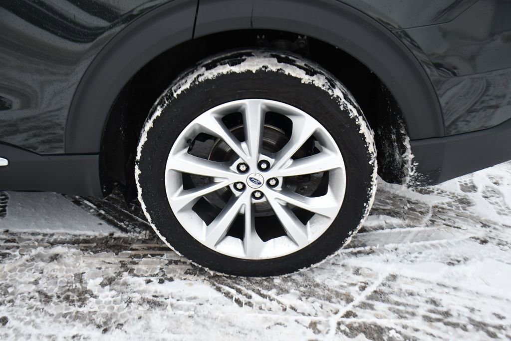 Used 2023 Ford Explorer Platinum w/ Technology Package image 23