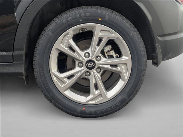 Used 2022 Hyundai Kona SEL w/ Convenience Package image 23