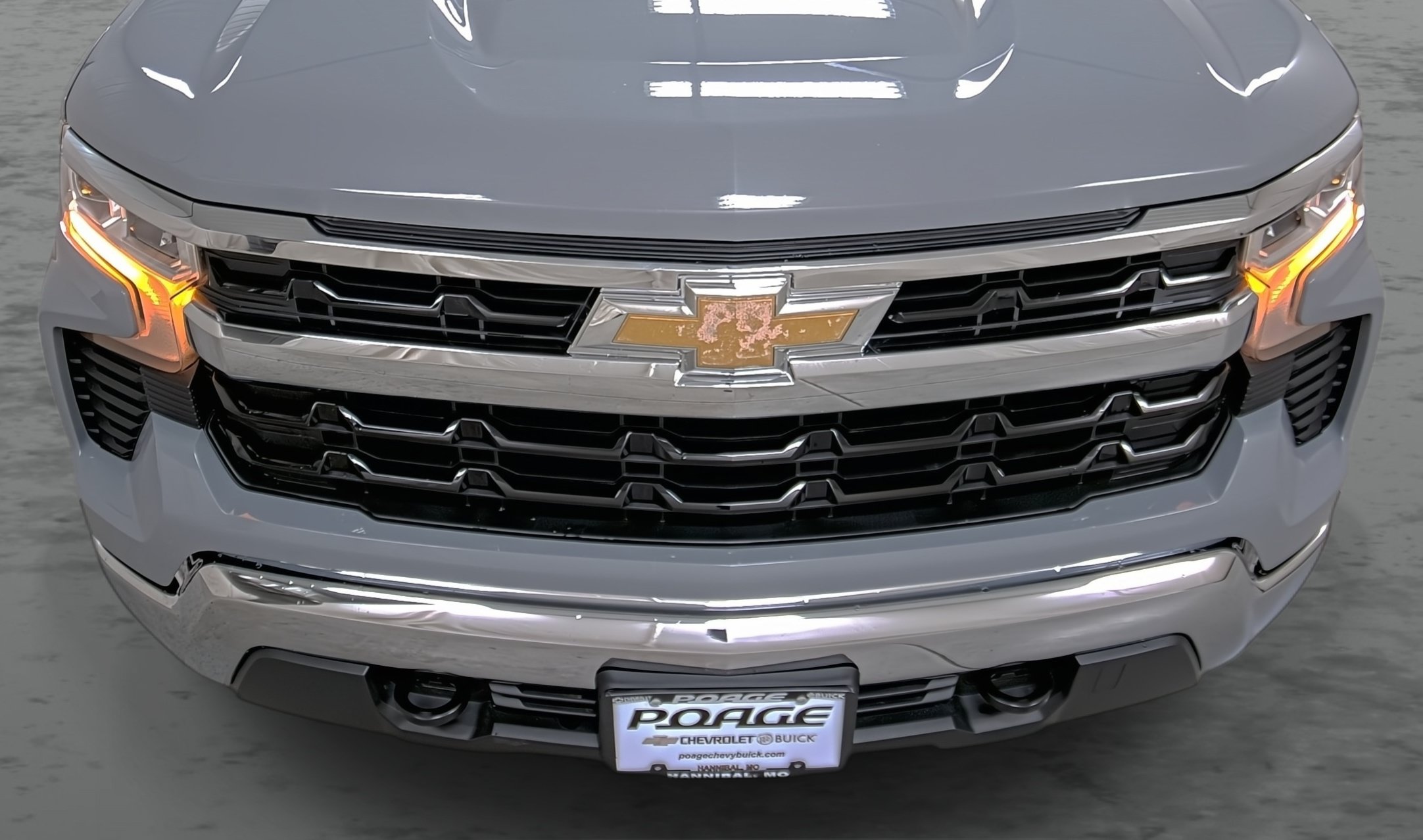 Used 2024 Chevrolet Silverado 1500 LT AWD/4WD image 16