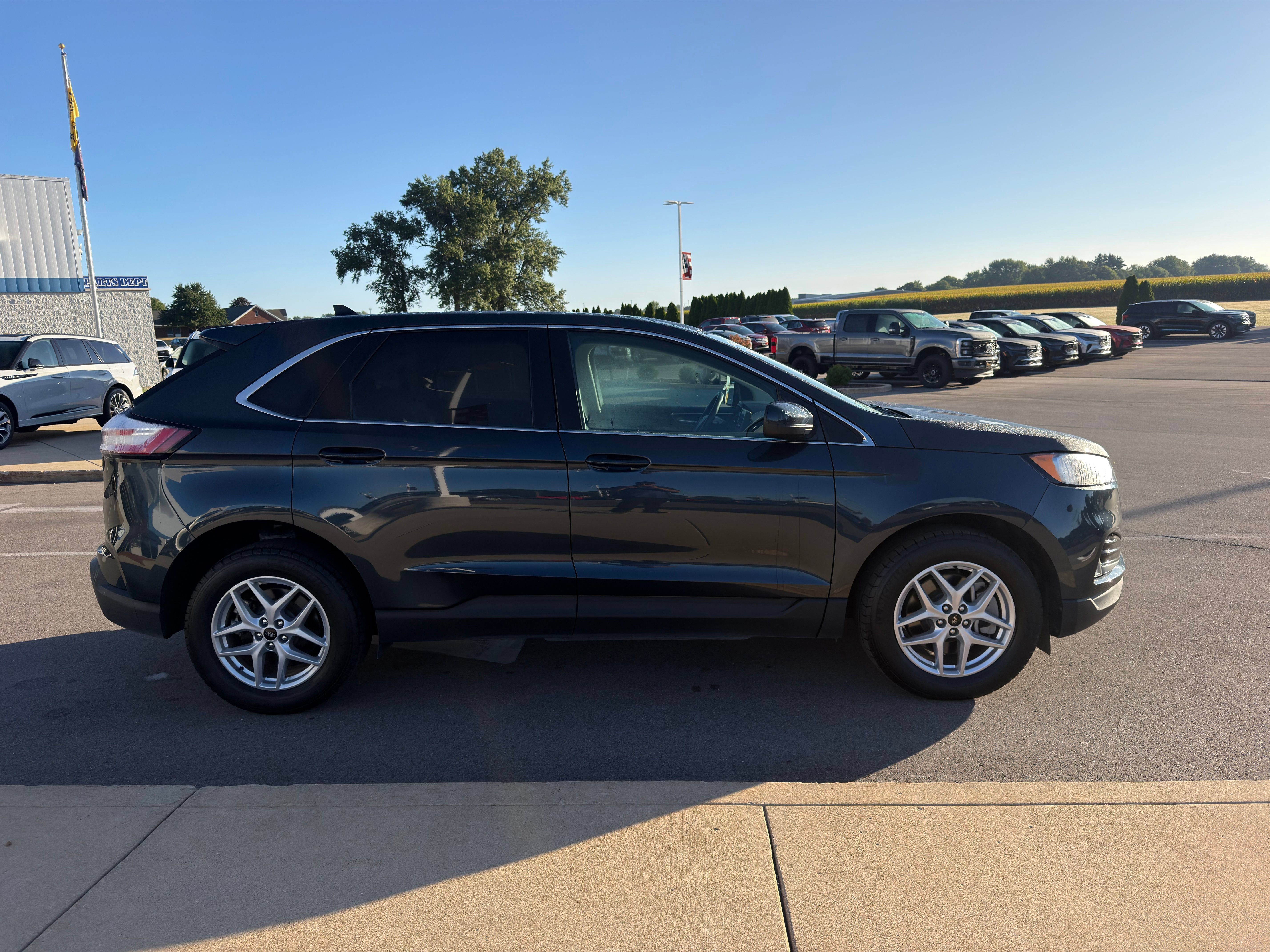 Used 2024 Ford Edge SEL w/ Convenience Package AWD/4WD image 8