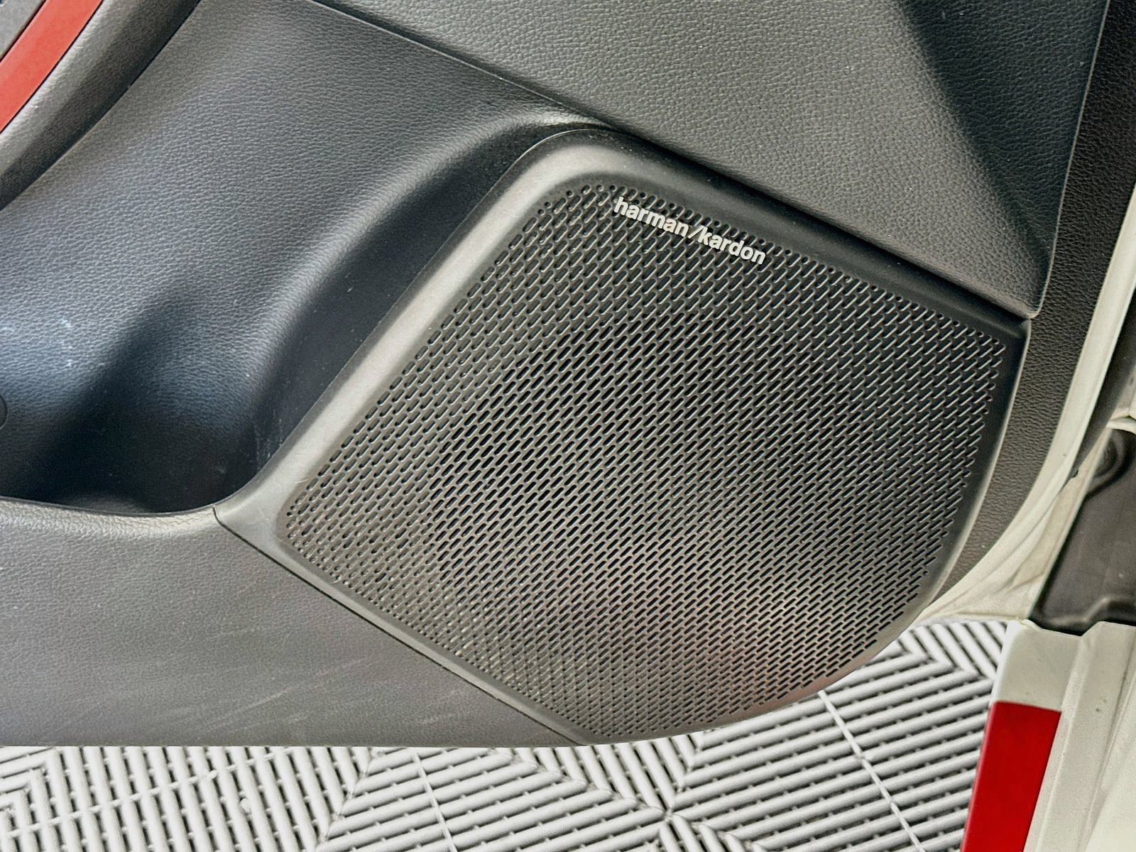 Used 2021 Kia Soul Turbo FWD image 19