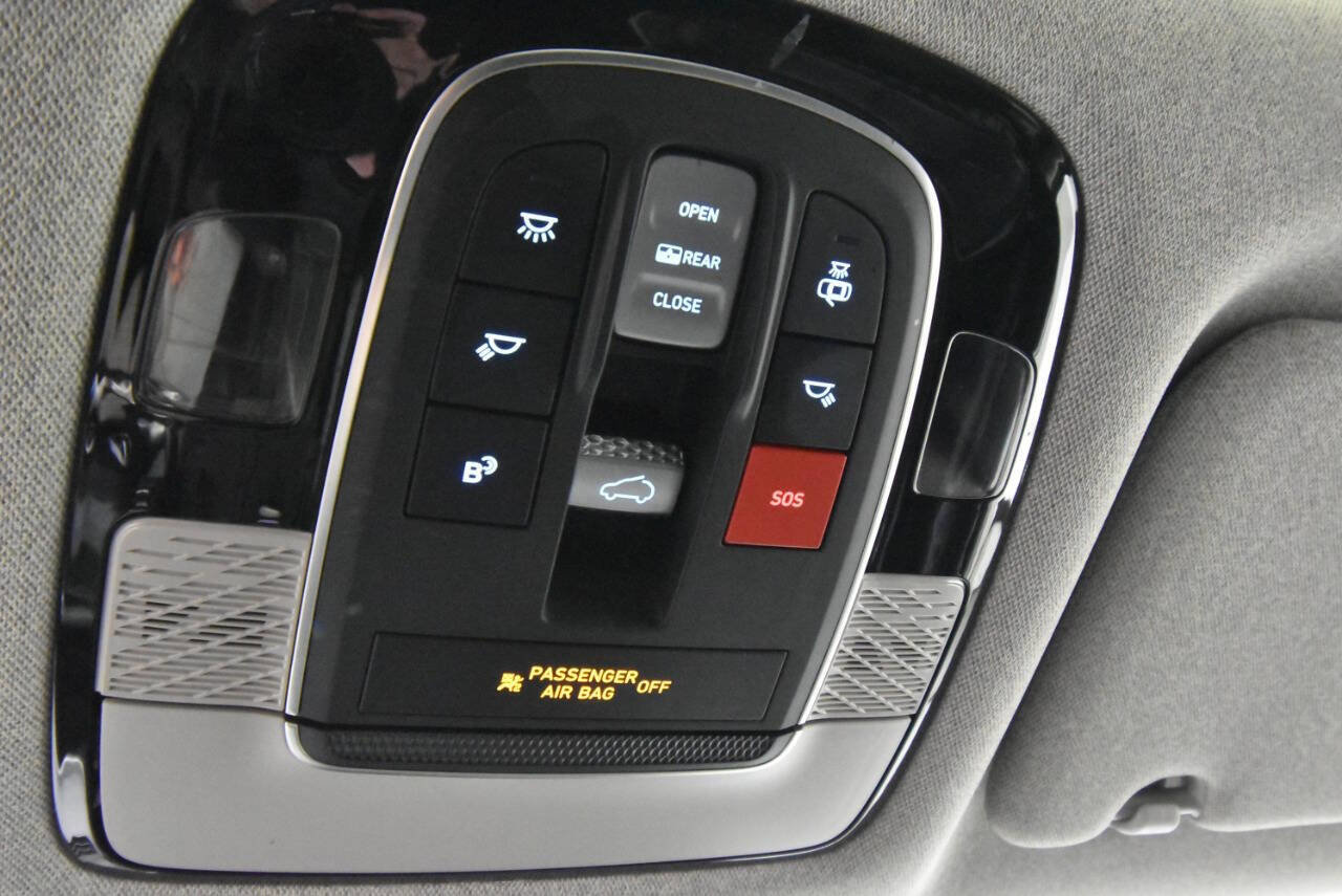 Used 2024 Hyundai Palisade Limited image 24