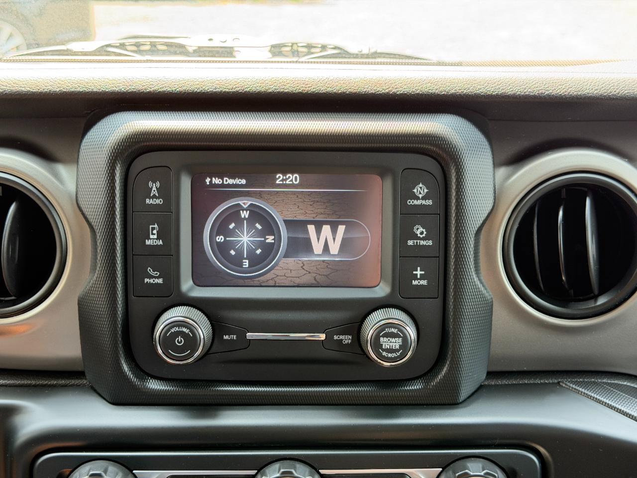 Used 2018 Jeep Wrangler Unlimited Sport S AWD/4WD image 61