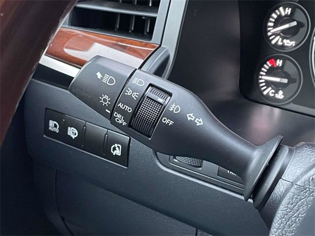 Used 2019 Lexus LX 570 4WD w/ Luxury Package image 21