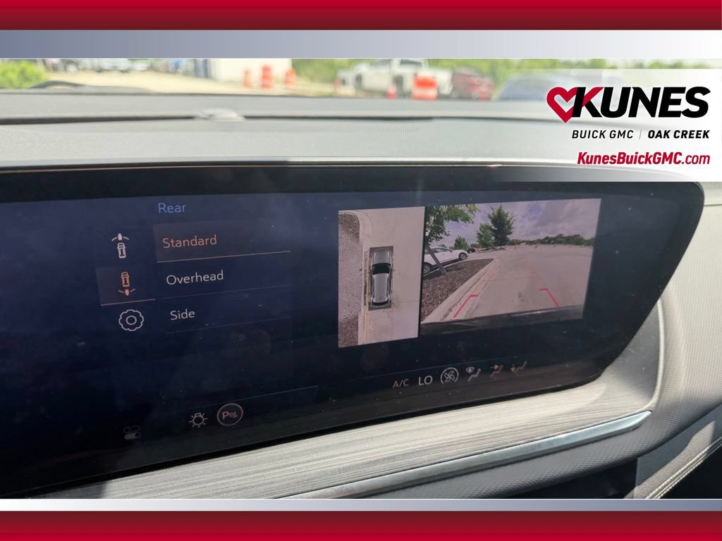 Used 2024 Buick Envision Preferred AWD/4WD image 29