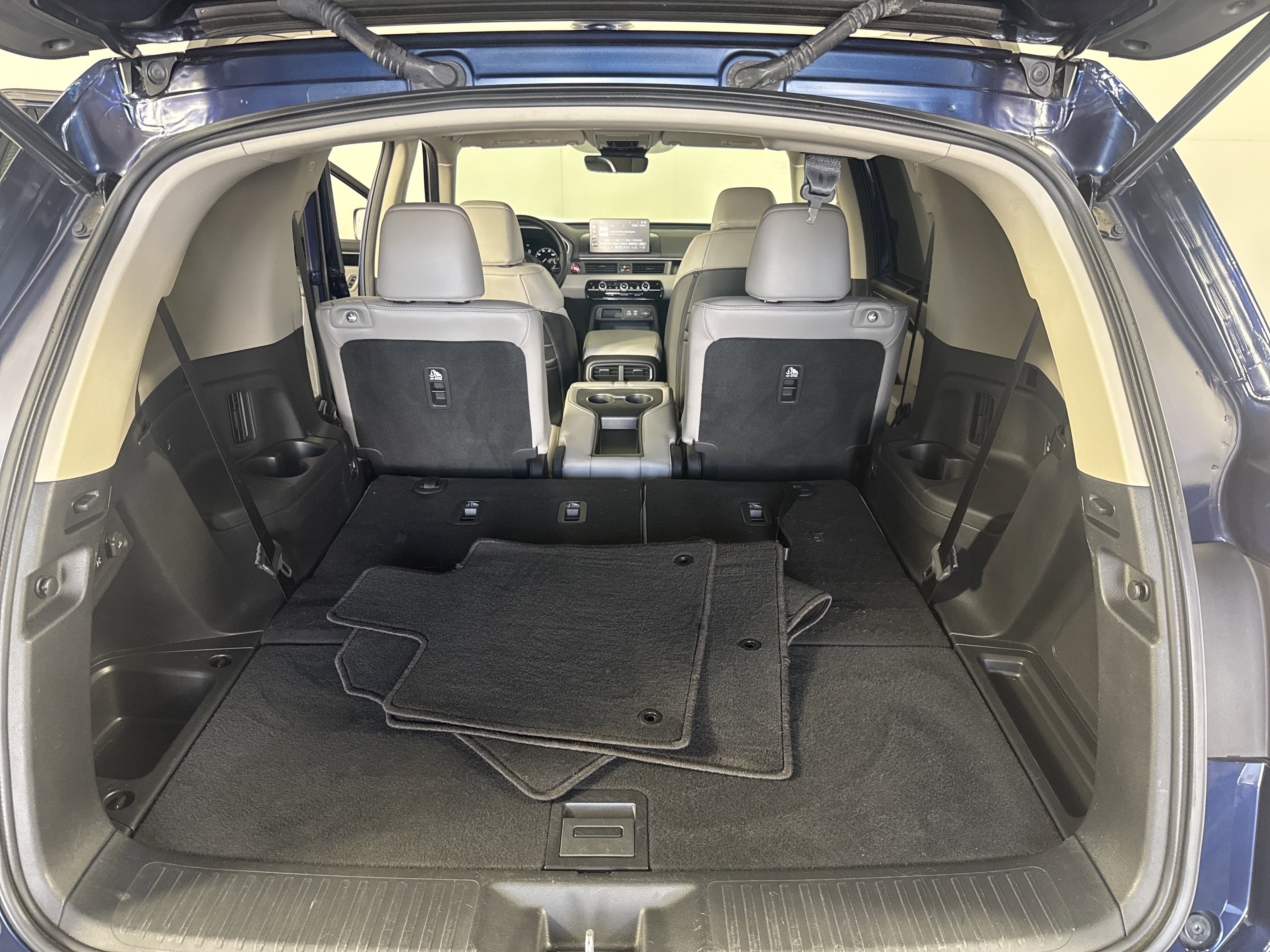 Certified 2023 Honda Pilot Touring image 21