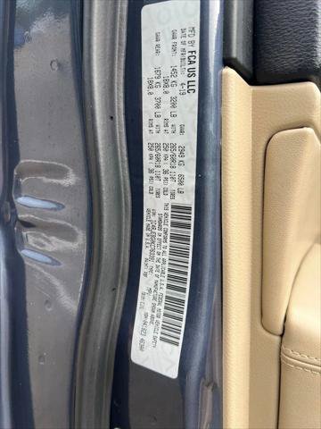 Certified 2019 Jeep Grand Cherokee Limited RWD image 48