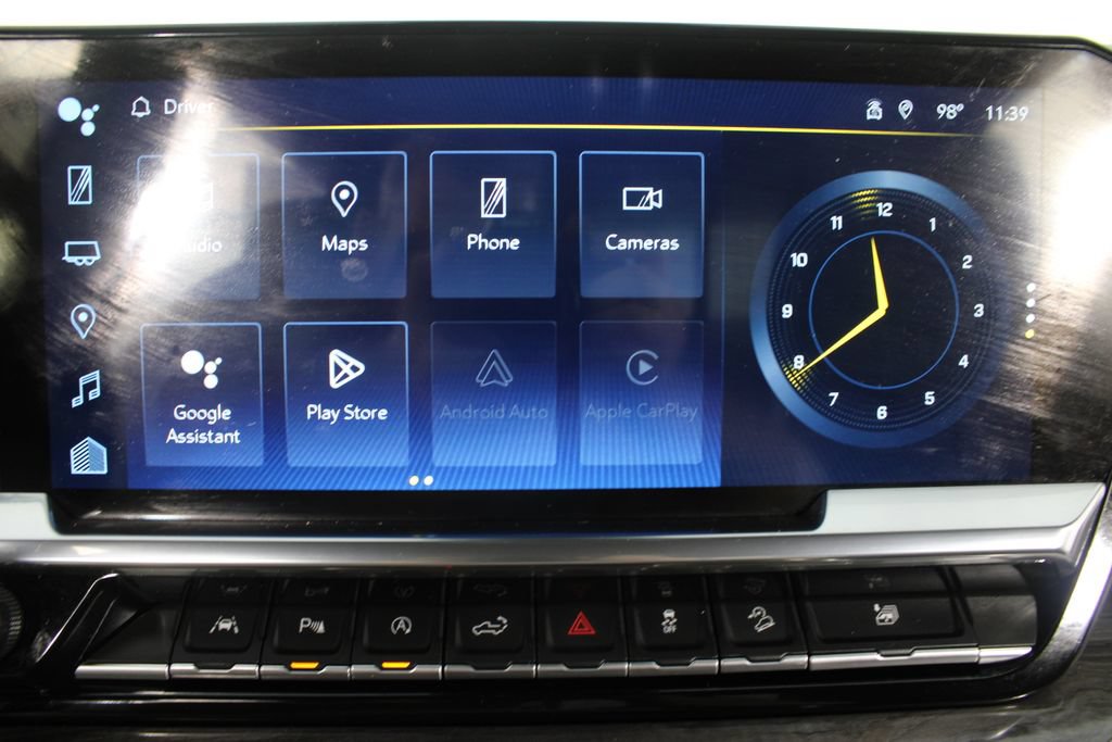 Used 2023 Chevrolet Silverado 1500 LTZ AWD/4WD image 5