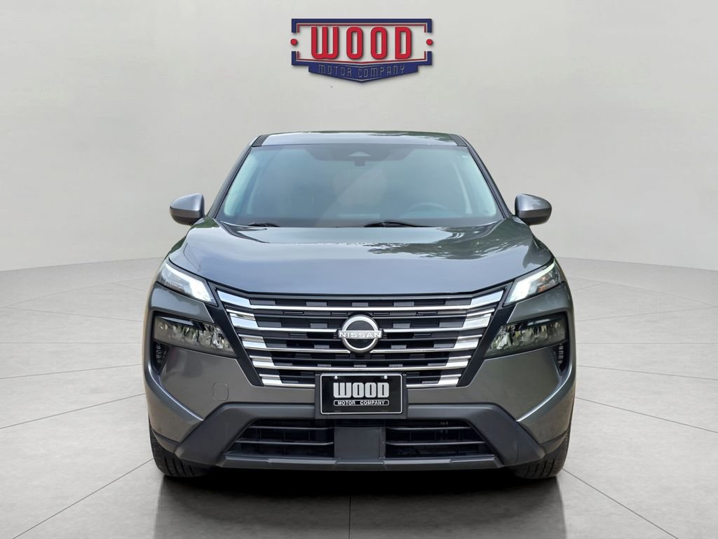 Used 2024 Nissan Rogue SV AWD/4WD image 5
