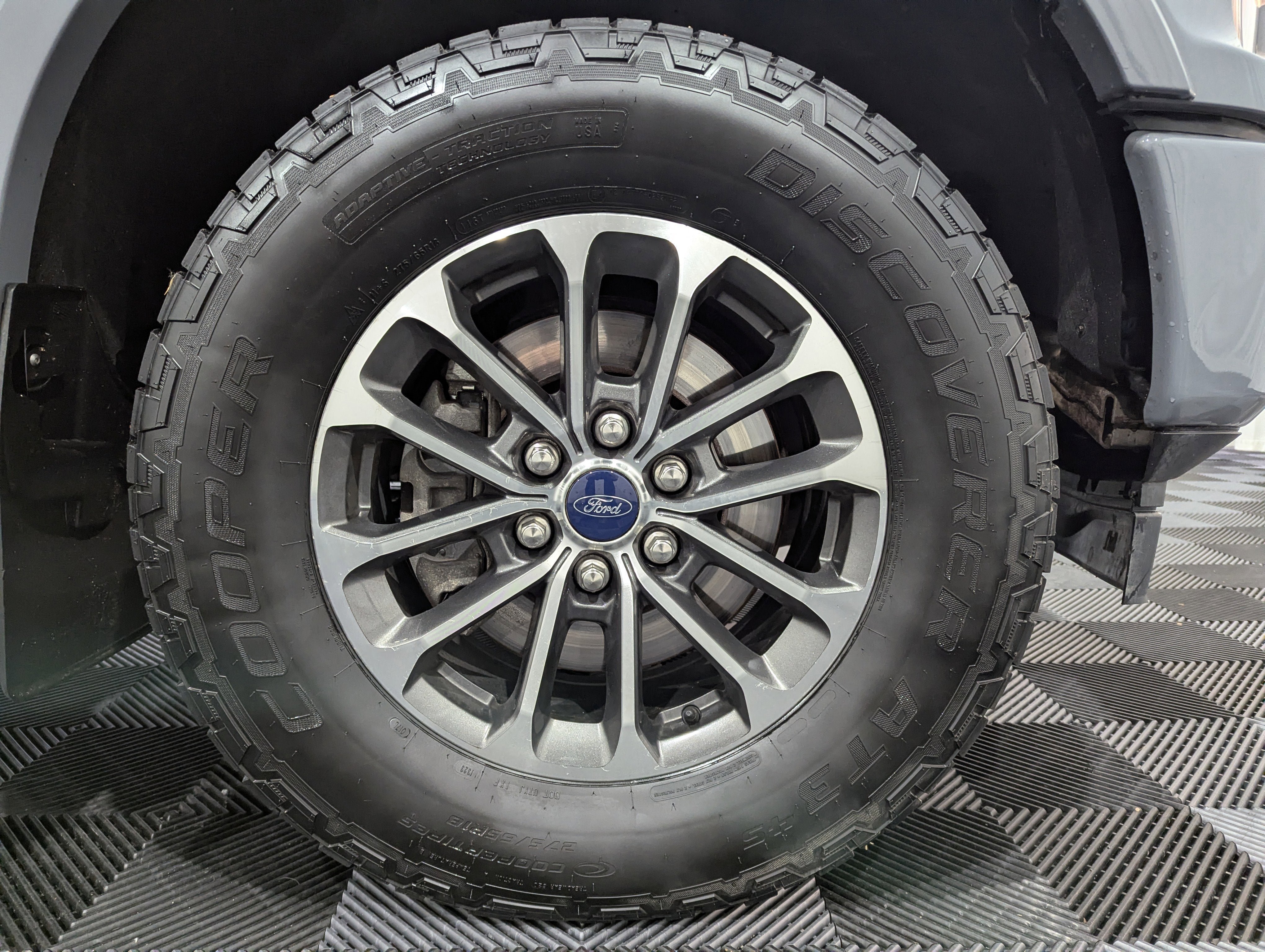 Used 2019 Ford F150 XLT w/ Equipment Group 302A Luxury AWD/4WD image 6