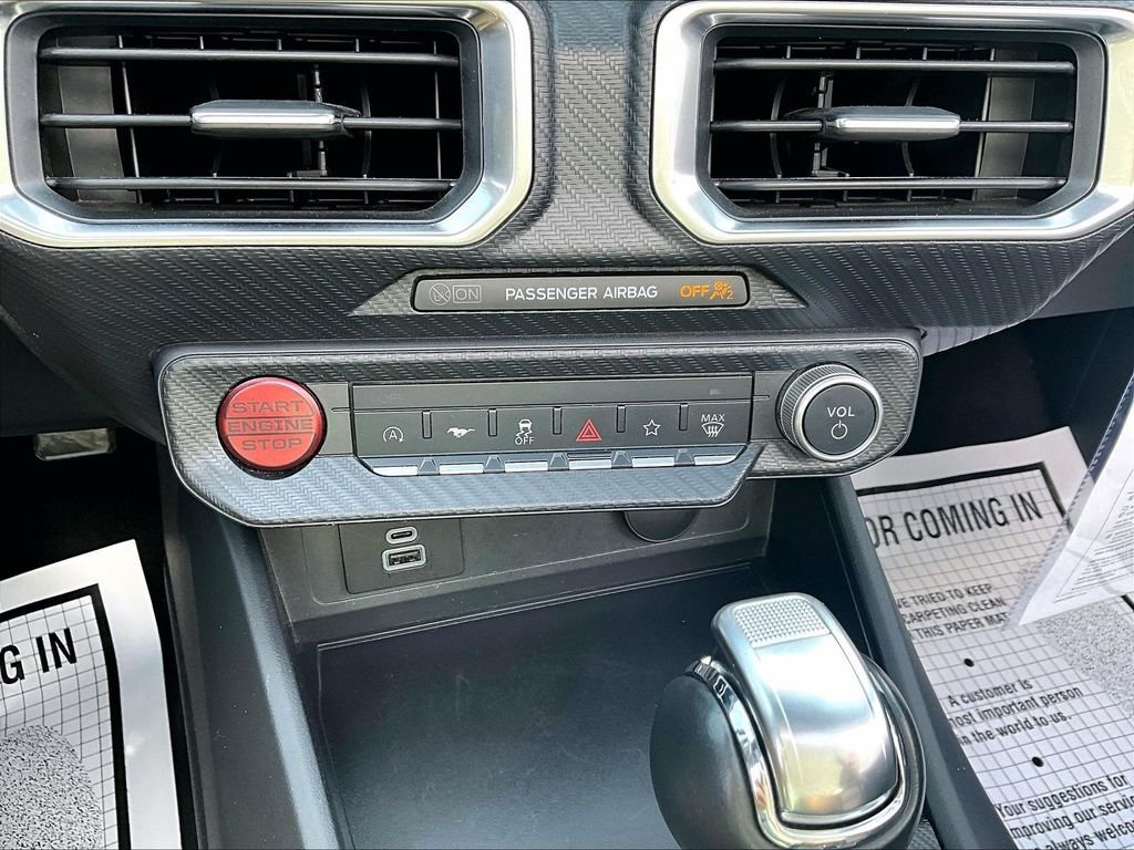 Used 2025 Ford Mustang Premium RWD image 25