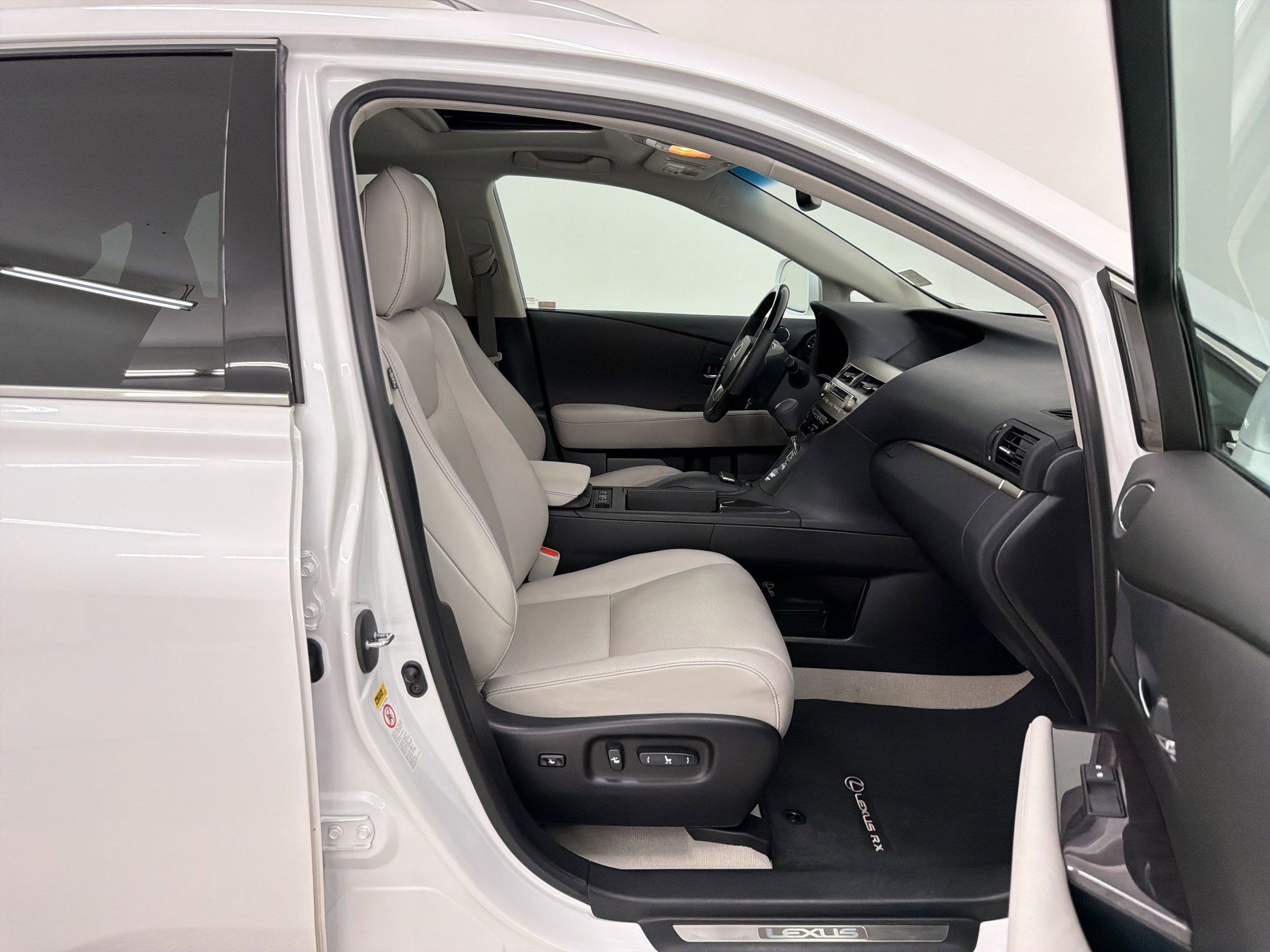 Used 2015 Lexus RX 350 2WD image 29