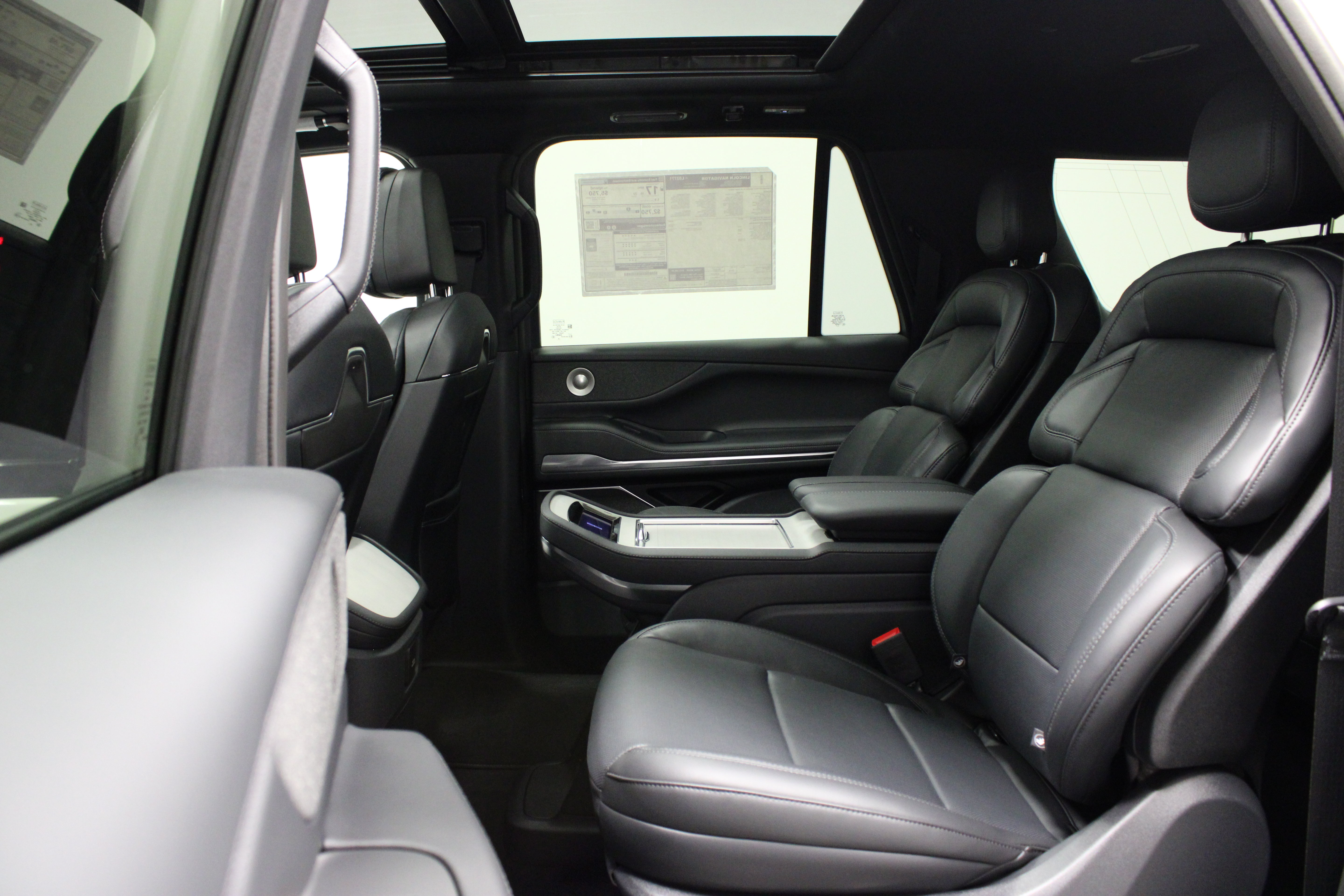 New 2027 Lincoln Navigator L Reserve w/ Jet Appearance Package AWD/4WD image 20