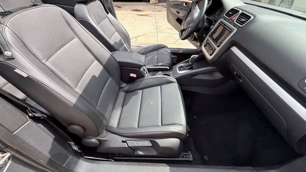 Used 2012 Volkswagen Eos Komfort FWD image 45
