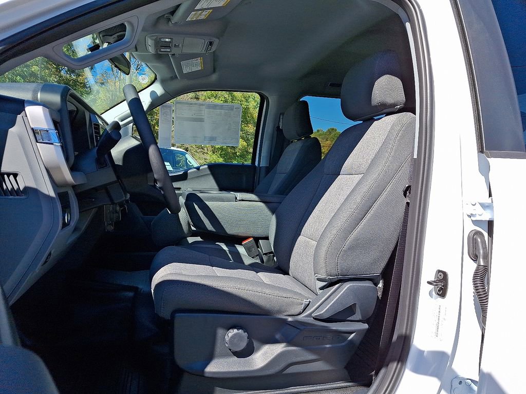 New 2026 Ford F350 XL w/ XL Chrome Package AWD/4WD image 6
