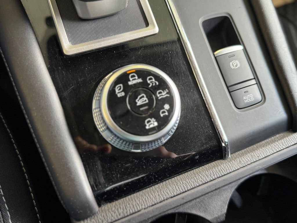 Used 2022 Mitsubishi Outlander ES AWD/4WD image 13
