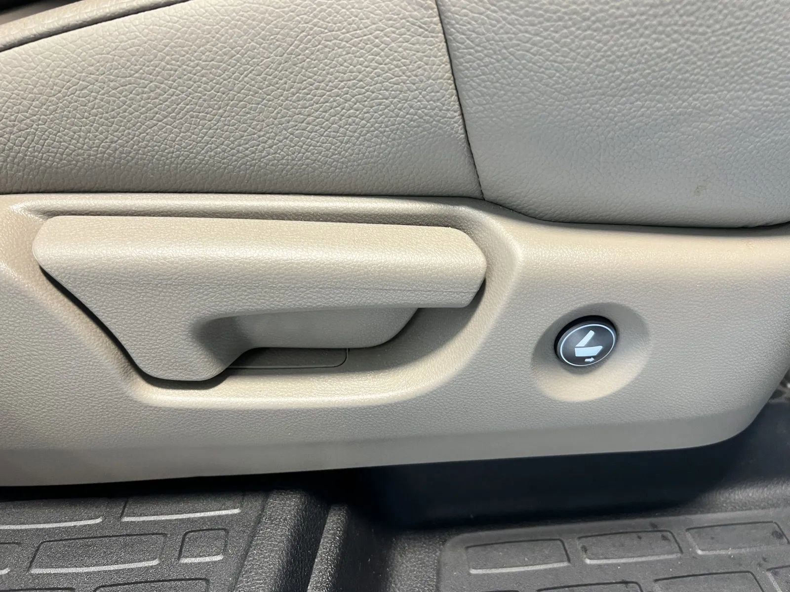 Used 2020 Honda Pilot EX-L image 92