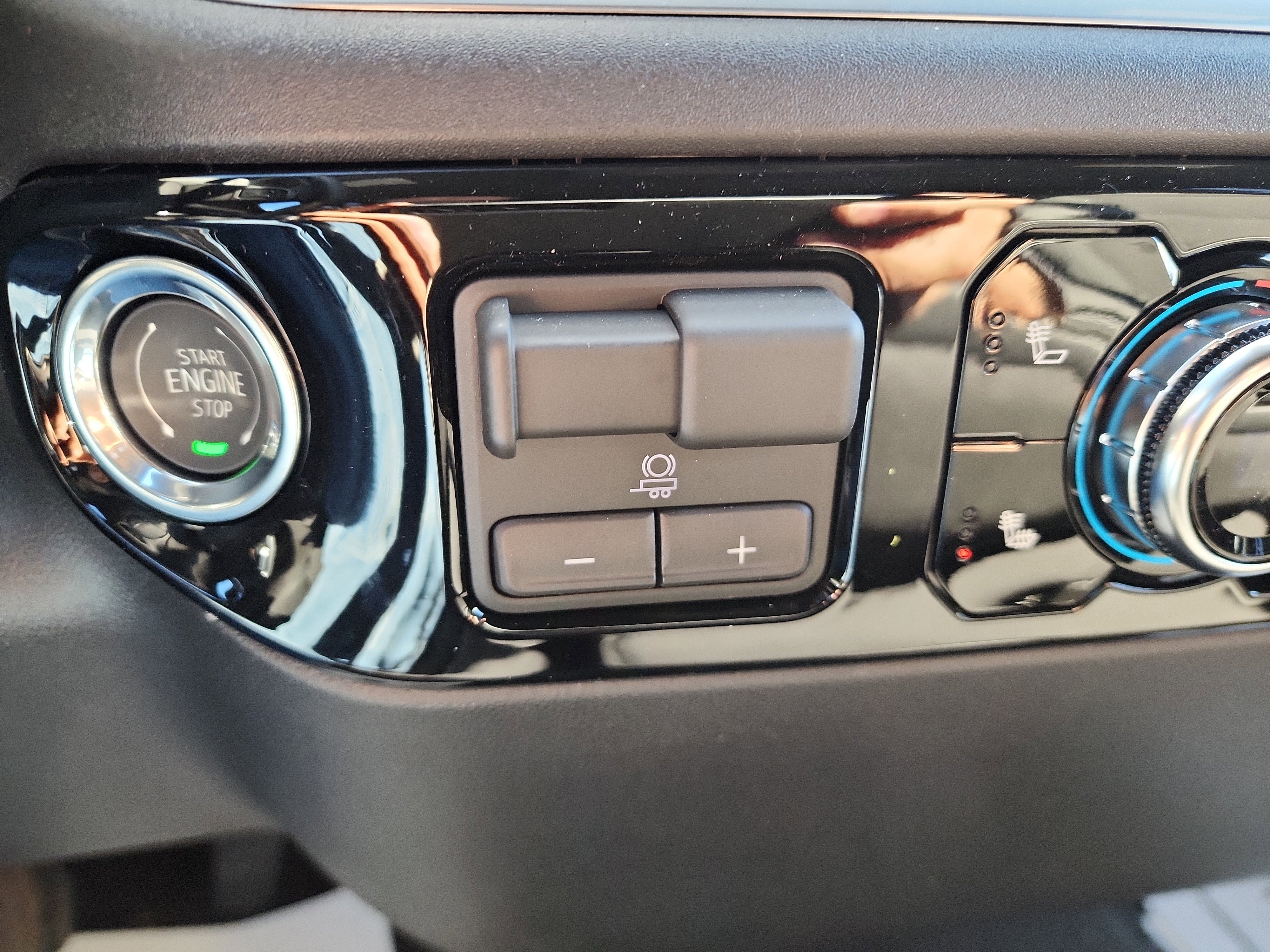 New 2026 GMC Sierra 1500 SLE w/ X31 Off-Road Package image 15