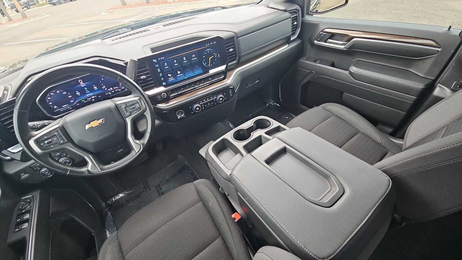 Used 2023 Chevrolet Silverado 1500 LT w/ Protection Package AWD/4WD image 22