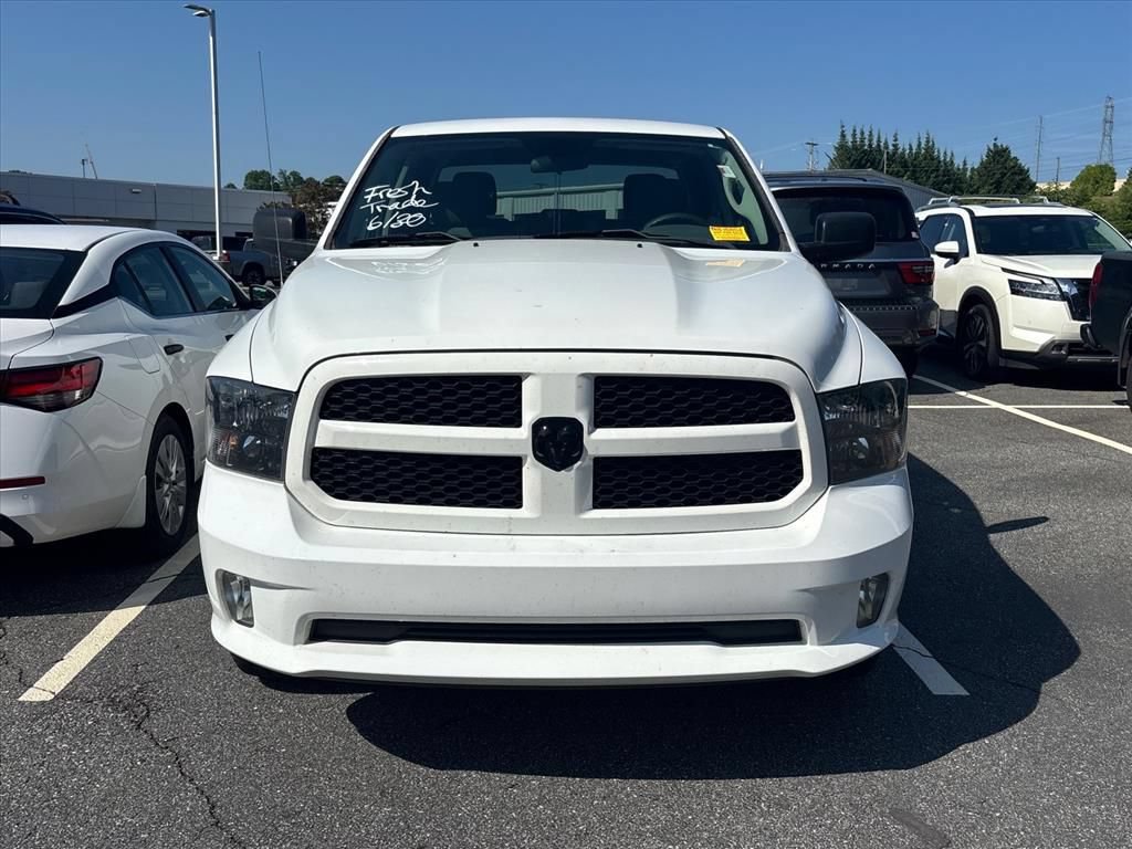 Used 2017 RAM 1500 Express w/ Express Value Package AWD/4WD image 4