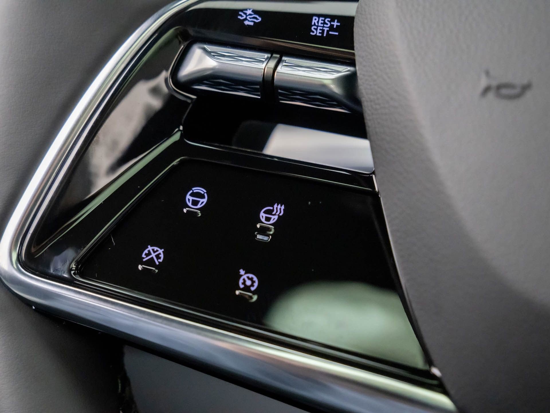 New 2026 Cadillac Lyriq Luxury image 31