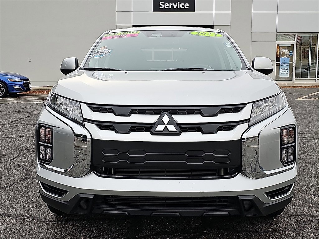 Used 2024 Mitsubishi Outlander Sport ES image 2