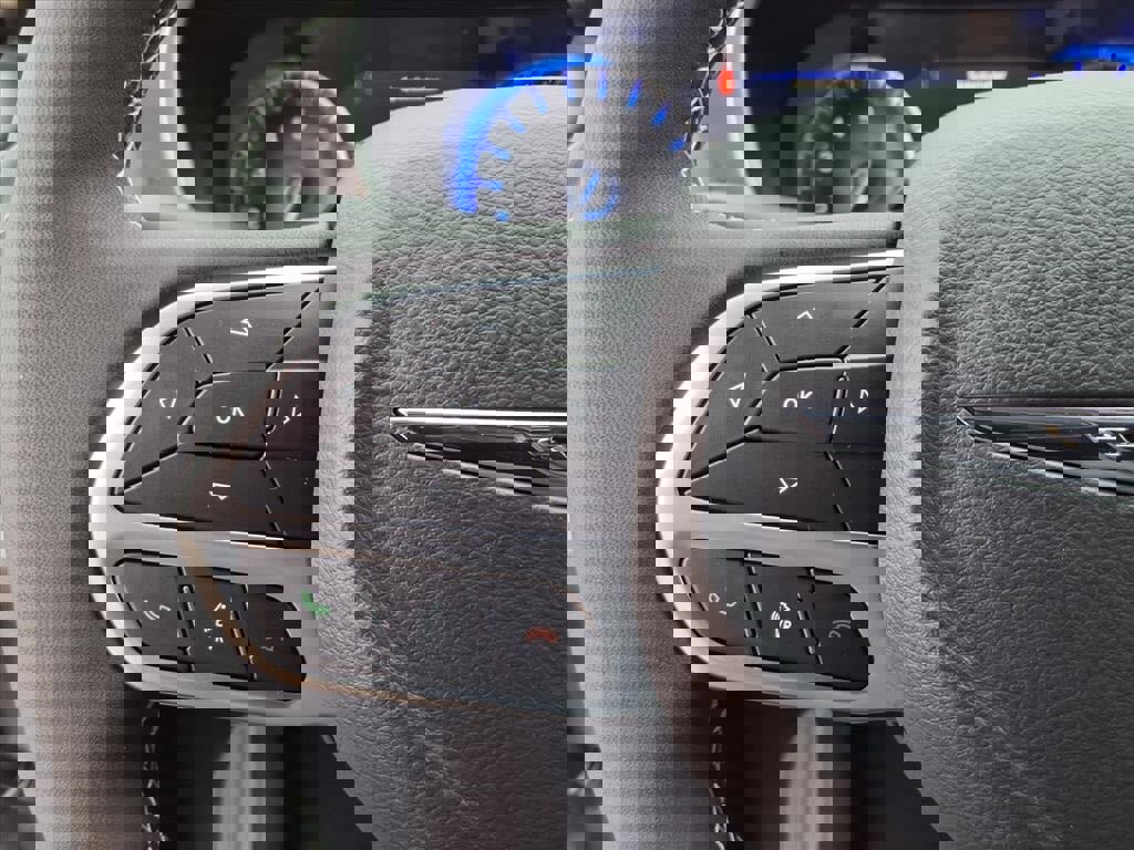 New 2026 Chrysler Pacifica Select image 29