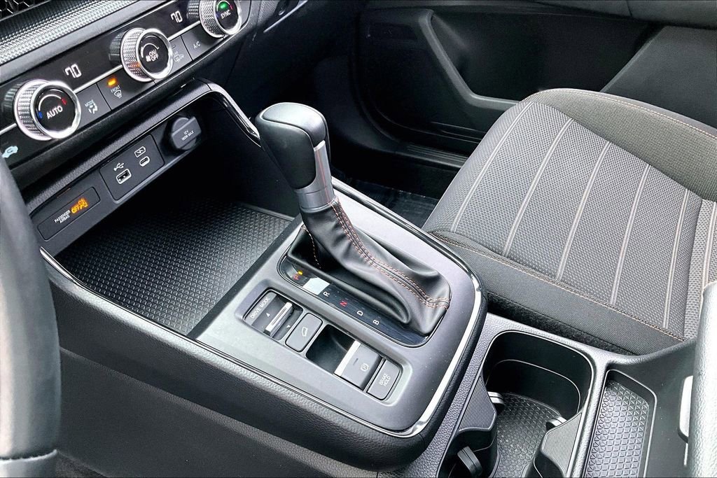 Certified 2025 Honda CR-V Sport image 13