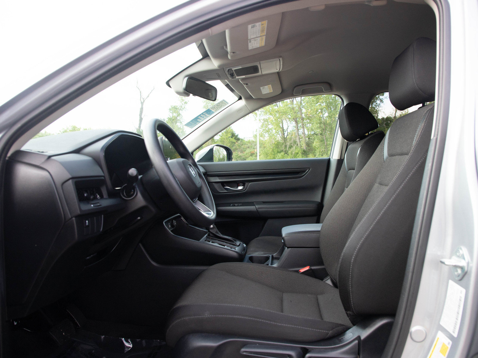 Used 2025 Honda CR-V LX image 21