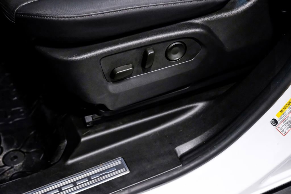 Used 2025 GMC Hummer EV 2X AWD/4WD image 33