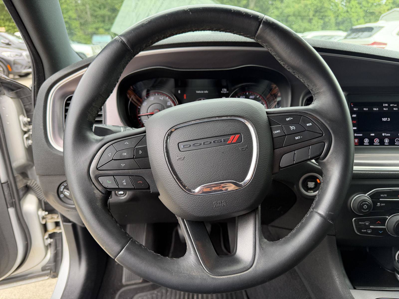 Used 2019 Dodge Charger SXT w/ Blacktop Package RWD image 9