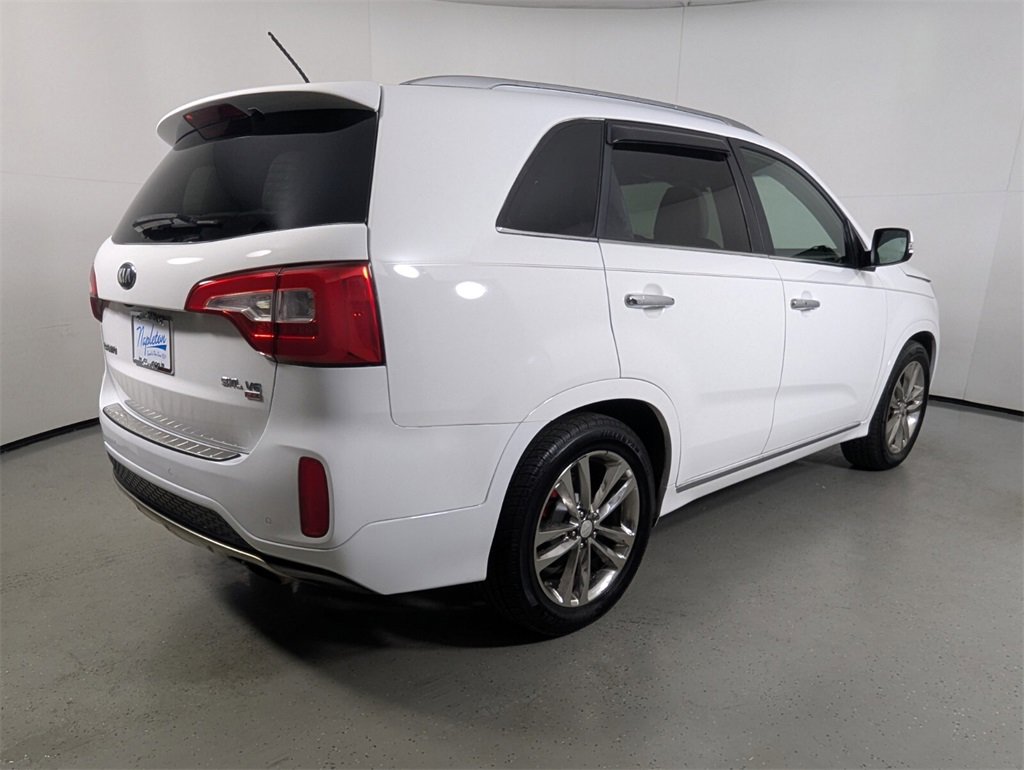 Used 2014 Kia Sorento SX w/ 3rd Row Package image 7