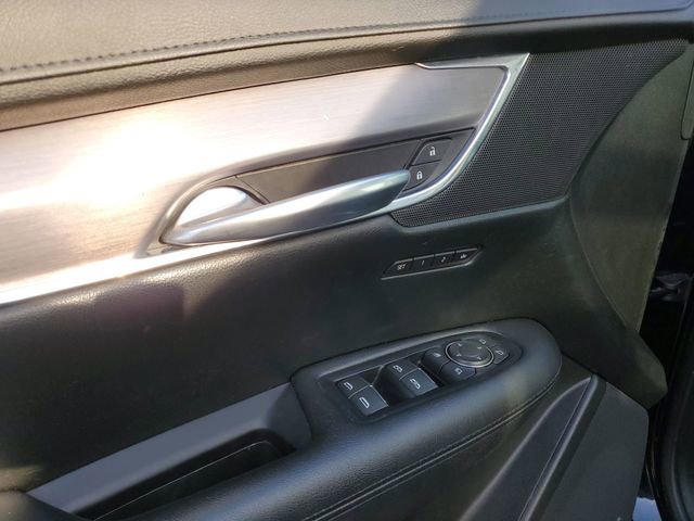Certified 2018 Cadillac XT5 Luxury w/ LPO, Radiant Package image 24