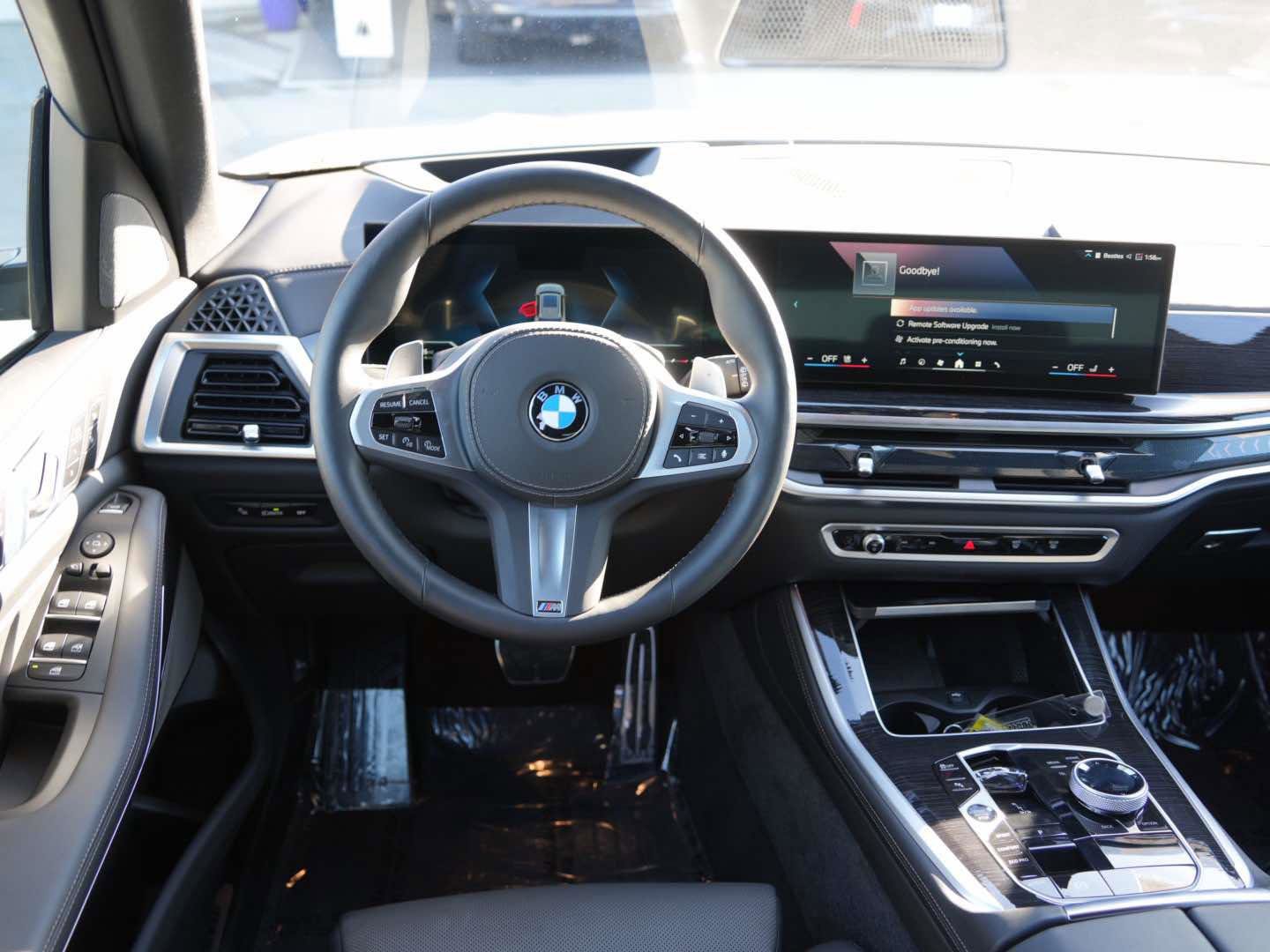 Certified 2026 BMW X5 sDrive40i w/ Executive Package image 9