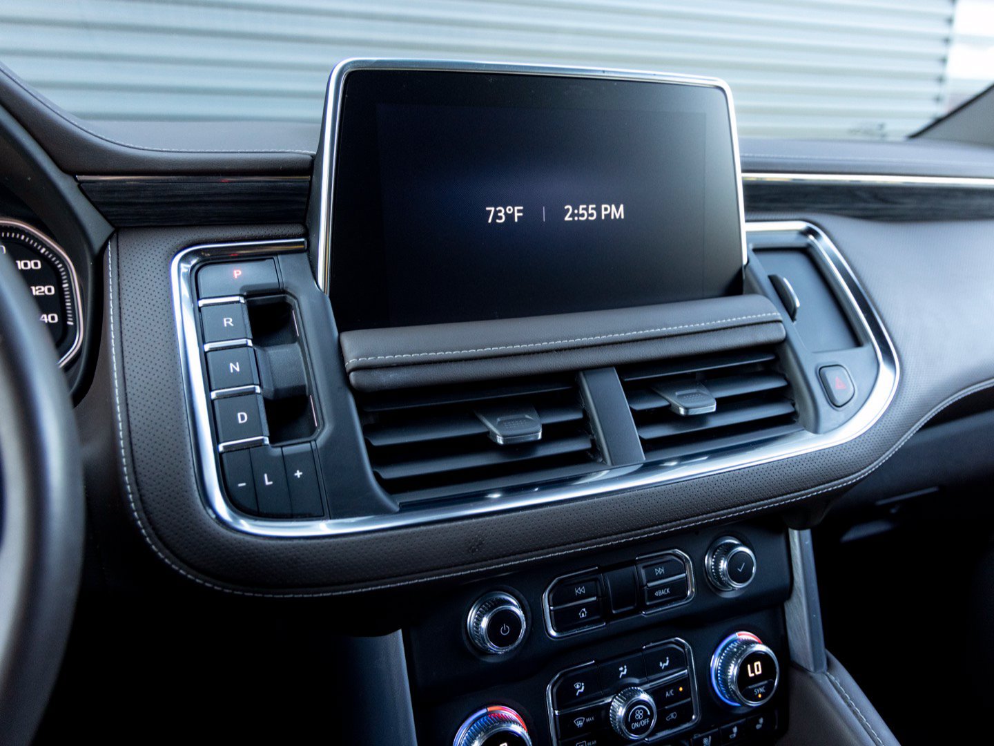 Used 2021 GMC Yukon SLT RWD image 15