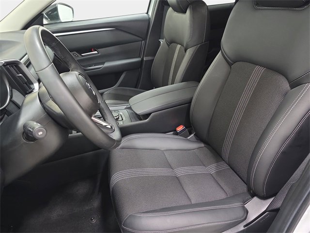 Used 2024 MAZDA CX-50 AWD 2.5 S w/ Accent Package image 14