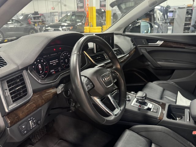 Used 2019 Audi Q5 2.0T Premium Plus w/ Premium Plus Package AWD/4WD image 26