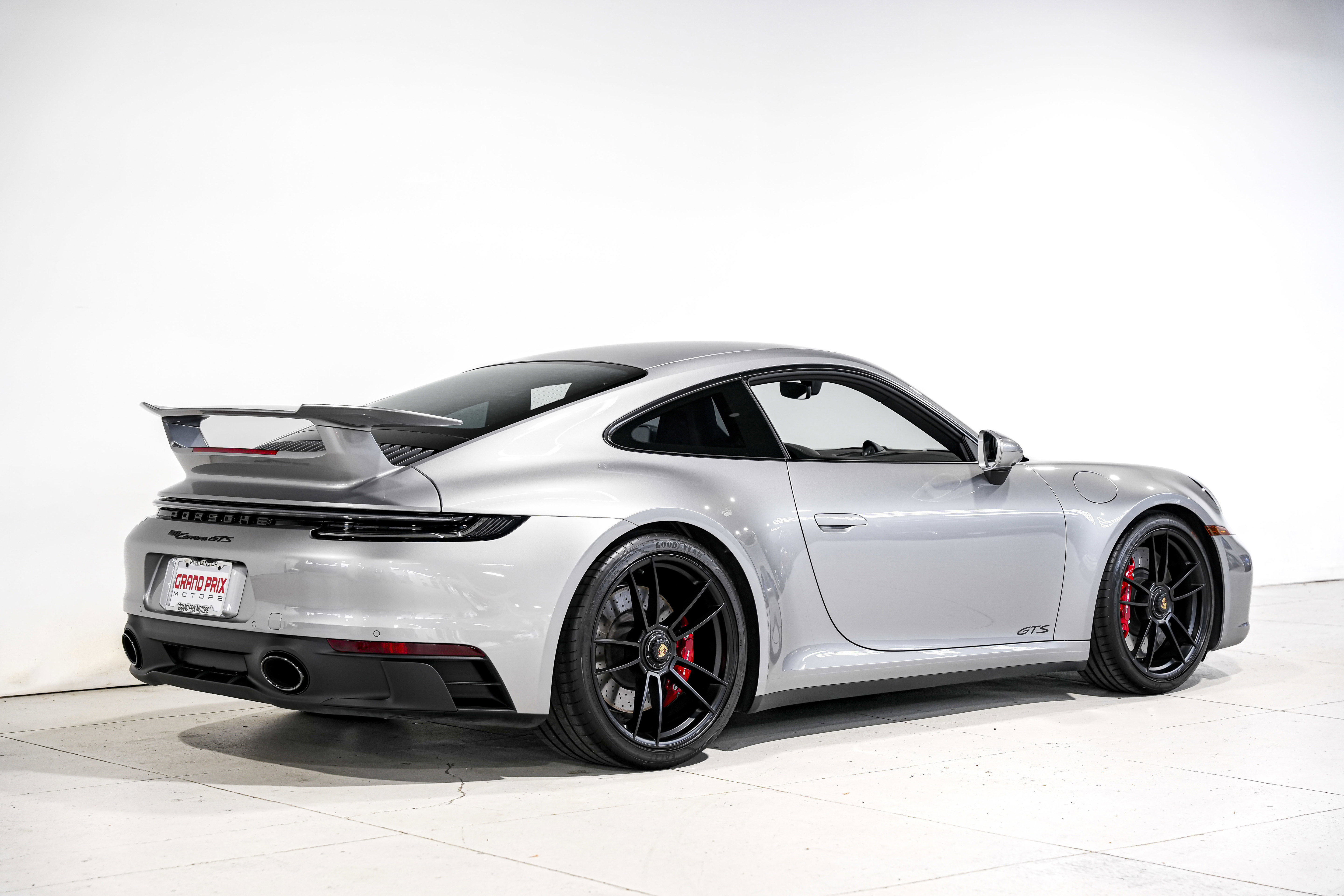 Used 2022 Porsche 911 Carrera GTS image 3