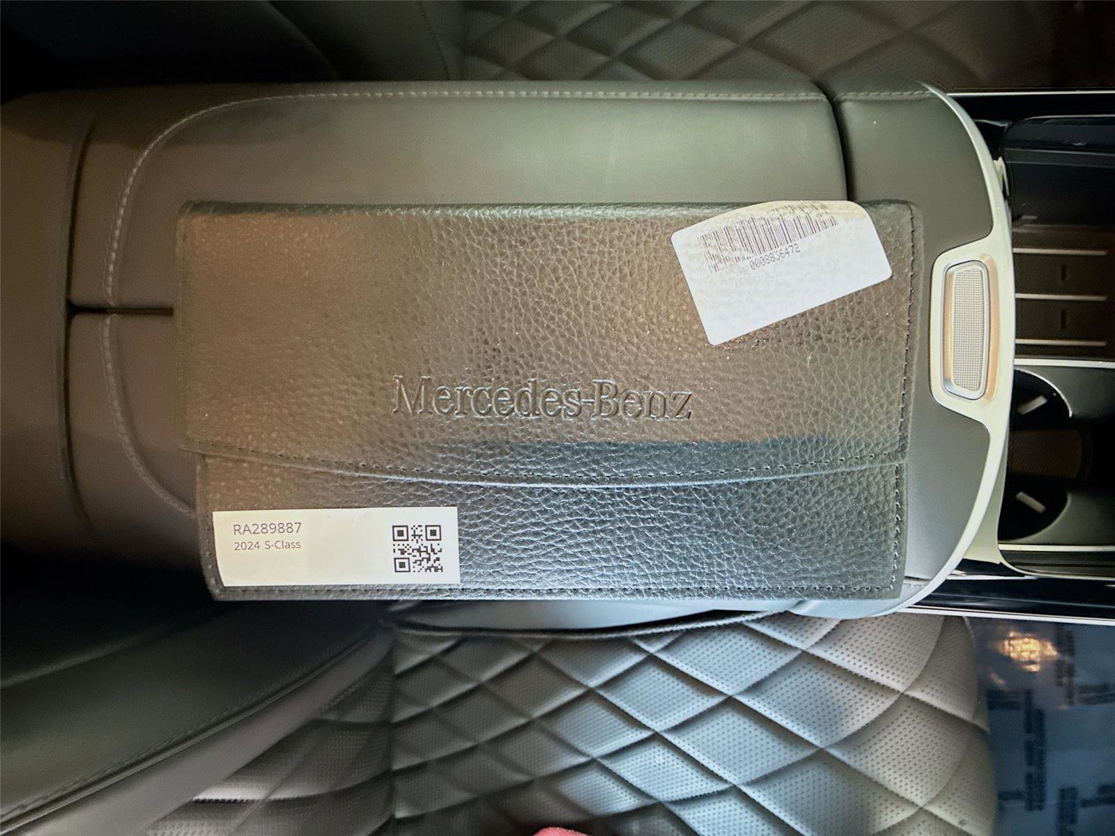 Used 2024 Mercedes-Benz S 580e 4MATIC Sedan image 21