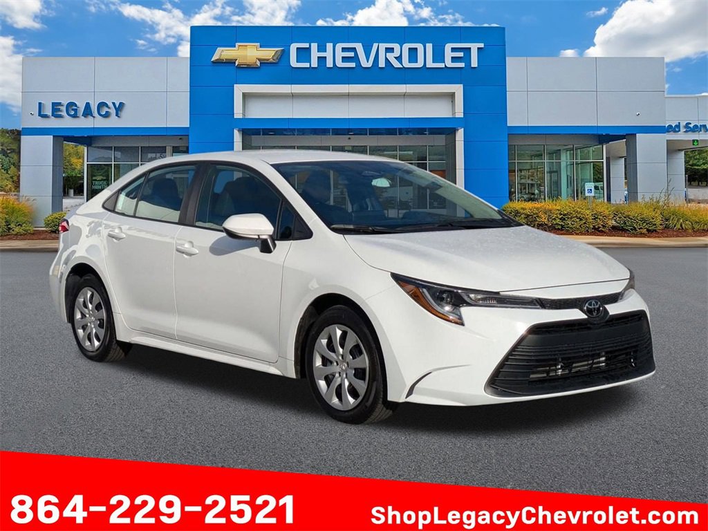 Used 2025 Toyota Corolla LE image 1