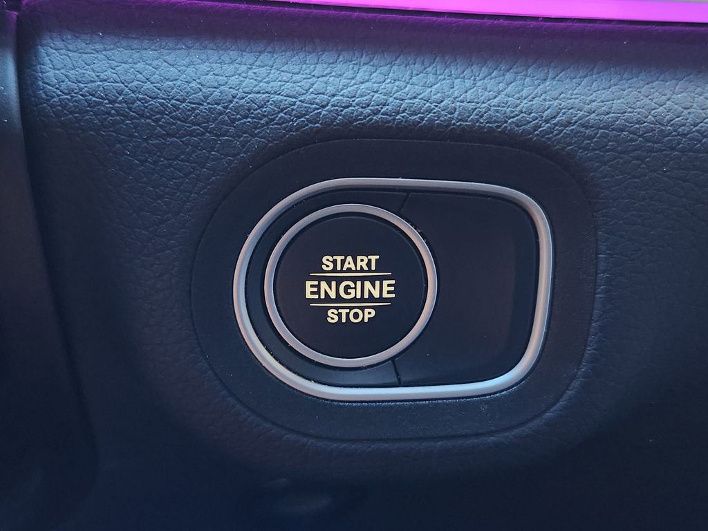 Certified 2025 Mercedes-Benz GLE 450e 4MATIC image 20