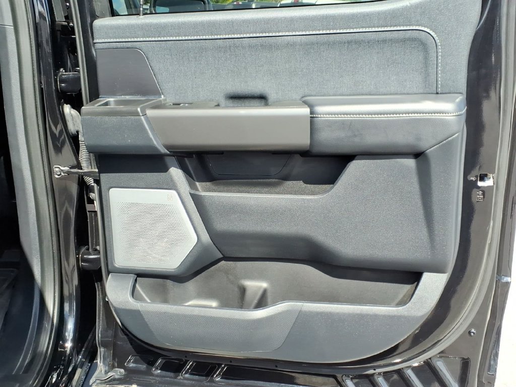 Used 2024 Ford F150 Lariat w/ Equipment Group 502A High AWD/4WD image 15