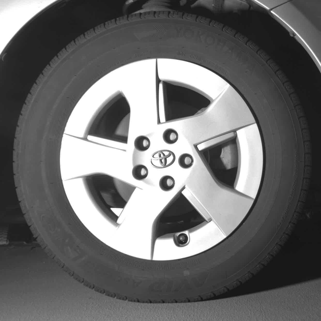 Used 2011 Toyota Prius Three image 17