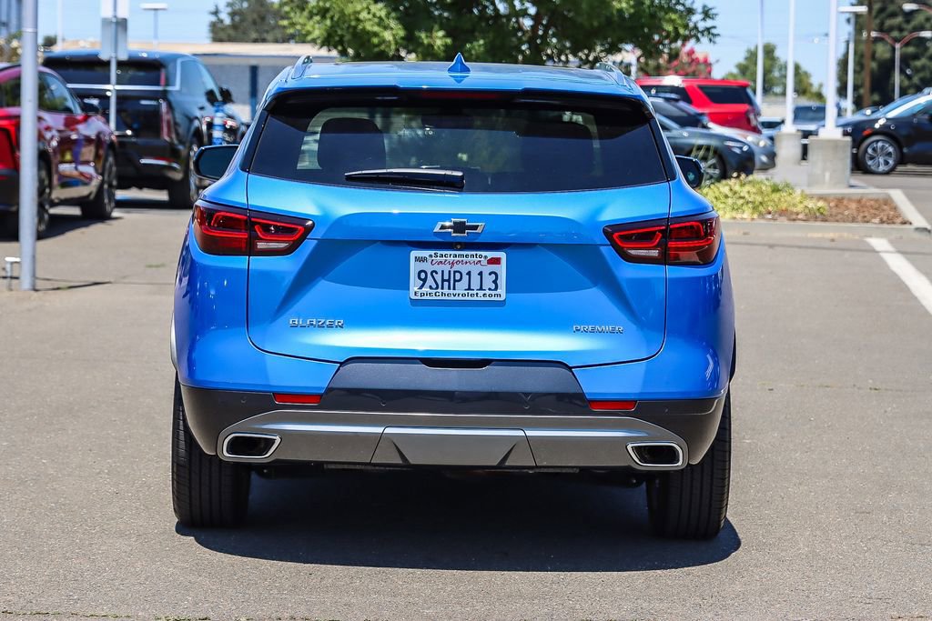 New 2024 Chevrolet Blazer Premier w/ Enhanced Convenience Package image 3